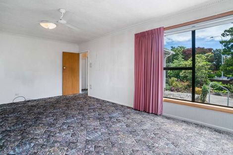 Photo of property in 14 Ardmore Place, Bishopdale, Christchurch, 8053