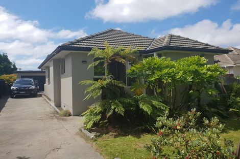 Photo of property in 37 Acacia Avenue, Upper Riccarton, Christchurch, 8041