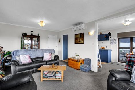 Photo of property in 25 Puketotara Street, Highlands Park, New Plymouth, 4312
