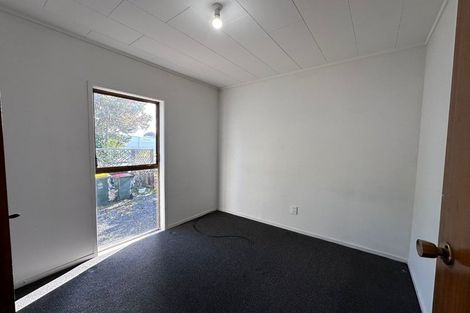 Photo of property in 180 Mahia Road, Wattle Downs, Auckland, 2103