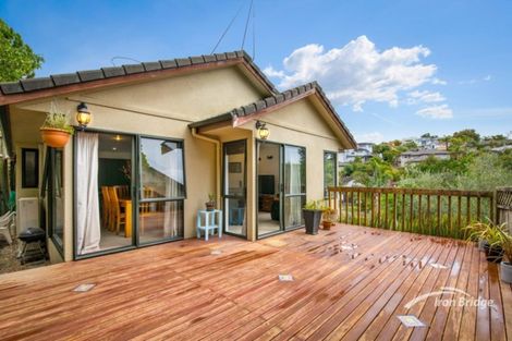 Photo of property in 17d Langana Avenue, Browns Bay, Auckland, 0630