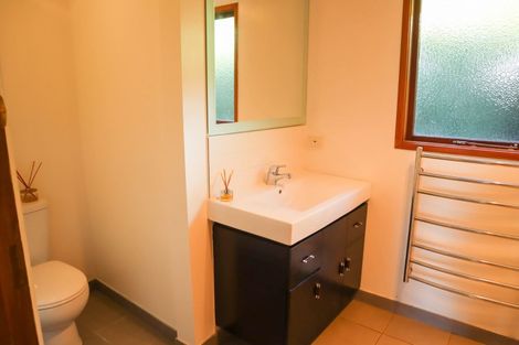 Photo of property in 1a Saint Vincent Terrace, Cashmere, Christchurch, 8022