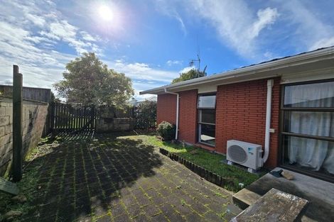 Photo of property in 96a Rifle Range Road, Dinsdale, Hamilton, 3204