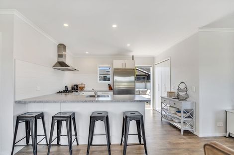 Photo of property in 147 The Fairway, Matarangi, Whitianga, 3592