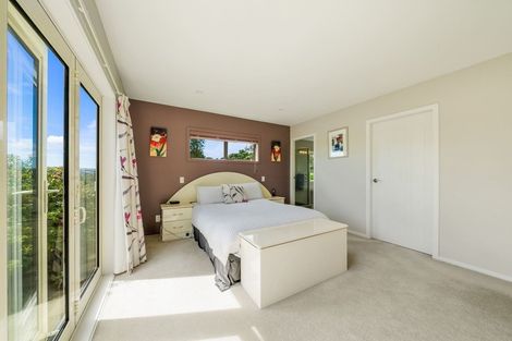 Photo of property in 38 Aspiring Terrace, Aotea, Porirua, 5024