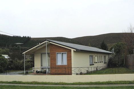 Photo of property in 64 Fache Street, Clyde, 9330