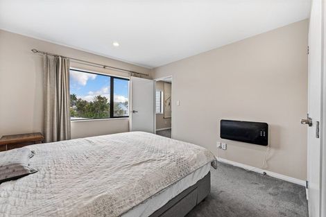 Photo of property in 11 Matisse Drive, West Harbour, Auckland, 0618