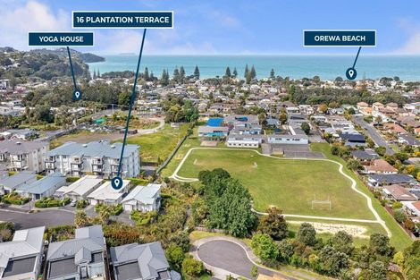 Photo of property in 16 Plantation Terrace, Orewa, 0931