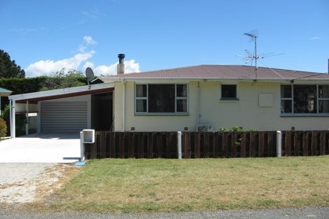 Photo of property in 24 Chamberlain Avenue, Amberley, 7481