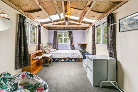 Photo of property in 80 Standen Street, Karori, Wellington, 6012