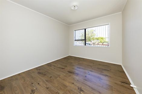 Photo of property in 3 Topaz Place, Wiri, Auckland, 2104