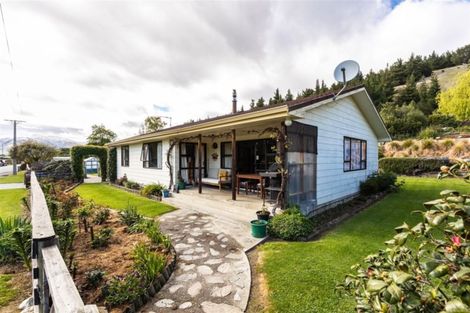 Photo of property in 52 Kingan Road, Luggate, Cromwell, 9383
