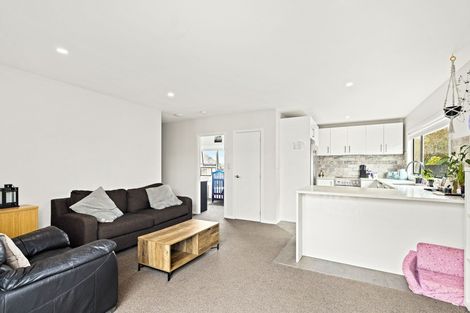 Photo of property in 17 Rawhiti Place, Snells Beach, 0920