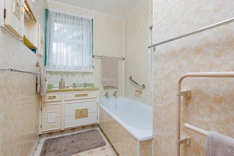 Photo of property in 9 Katene Street, West End, Palmerston North, 4412