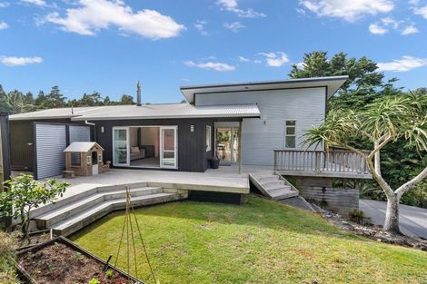Photo of property in 18 Clapham Road, Whareora, Whangarei, 0175