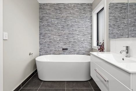 Photo of property in 9 Henry Bell Close, Leamington, Cambridge, 3432