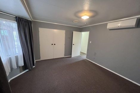 Photo of property in 38 Carlton Terrace, Westown, New Plymouth, 4310