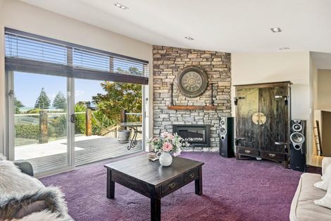 Photo of property in 11 Metzenthin Close, Raumati South, Paraparaumu, 5032