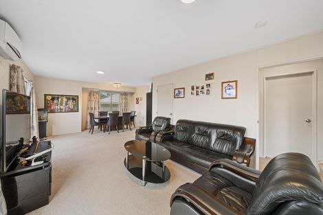 Photo of property in 2/10 Lyell Court, Clover Park, Auckland, 2019