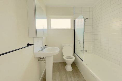 Photo of property in 138 Barrack Road, Mount Wellington, Auckland, 1060