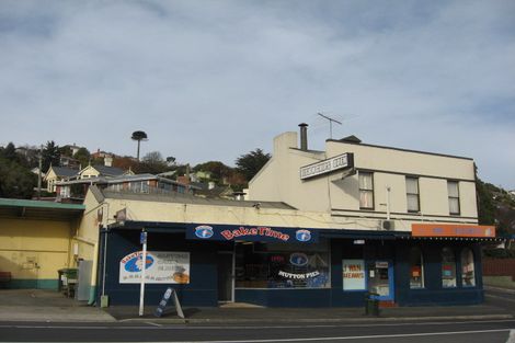 Photo of property in 15 Kaikorai Valley Road, Kaikorai, Dunedin, 9010