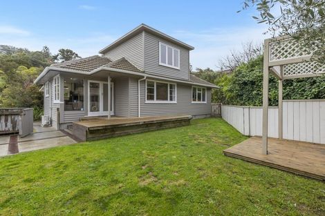 Photo of property in 40 Holborn Drive, Stokes Valley, Lower Hutt, 5019