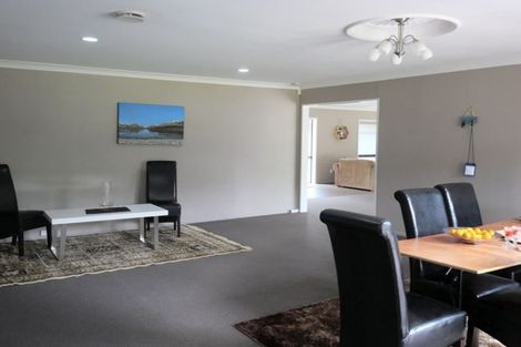 Photo of property in 5h Brights Road, Waiuku, 2123