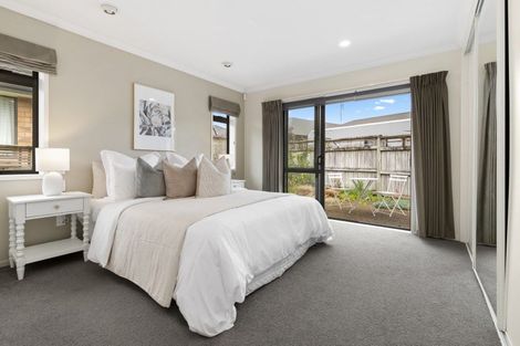 Photo of property in 16 Max Short Drive, Pukekohe, 2120