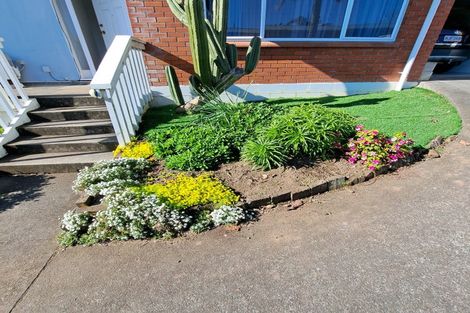 Photo of property in 1/7 Chilton Place, Howick, Auckland, 2014