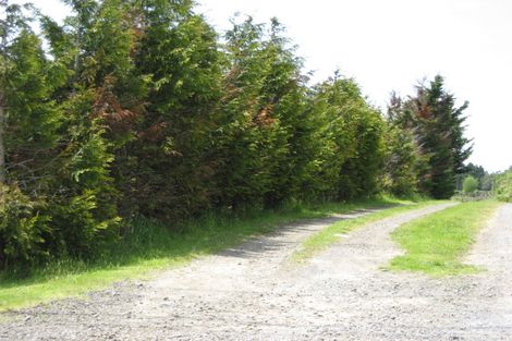 Photo of property in 216 Riverhead Road, Kumeu, 0892