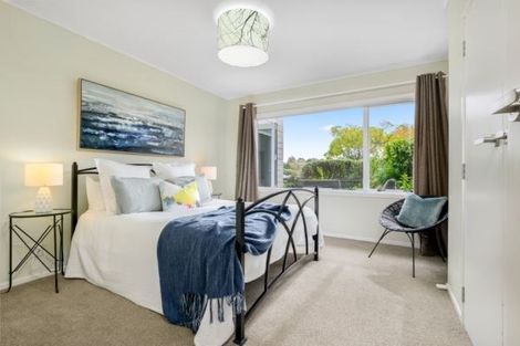 Photo of property in 18 Markham Place, Bucklands Beach, Auckland, 2012