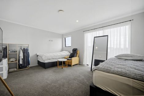 Photo of property in 117 Hobsonville Point Road, Hobsonville, Auckland, 0616