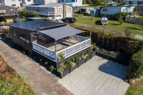 Photo of property in 1/9 Capitol Road, Matakatia, Whangaparaoa, 0930