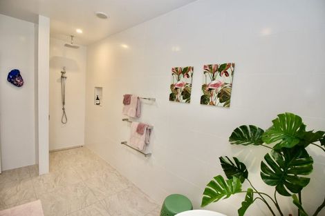 Photo of property in 45 Leeward Drive, Whitianga, 3510