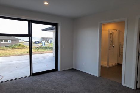 Photo of property in 24 Puna Rise, Wharewaka, Taupo, 3330