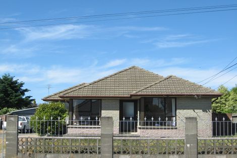 Photo of property in 4 Niagara Street, Wainoni, Christchurch, 8061