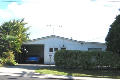 Photo of property in 116a Pupuke Road, Hillcrest, Auckland, 0627