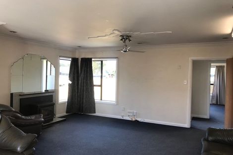 Photo of property in 83 Daniels Road, Redwood, Christchurch, 8051