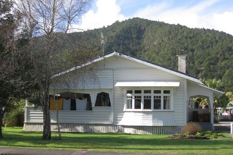 Photo of property in 32 Mair Street, Regent, Whangarei, 0112