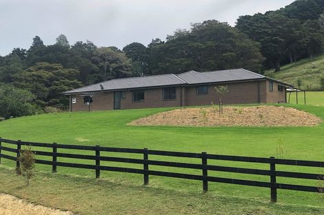 Photo of property in 347 Taraunui Road, Parua Bay, Onerahi, 0192