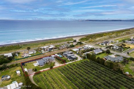 Photo of property in 8 Scarrott Road, Bay View, Napier, 4104