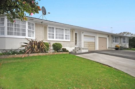 Photo of property in 2/97 Panama Road, Mount Wellington, Auckland, 1062