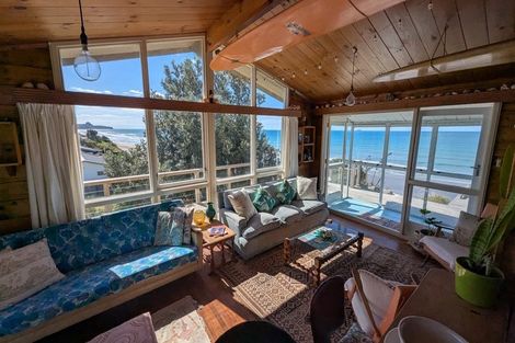 Photo of property in 349 Pukehina Parade, Pukehina, Te Puke, 3189