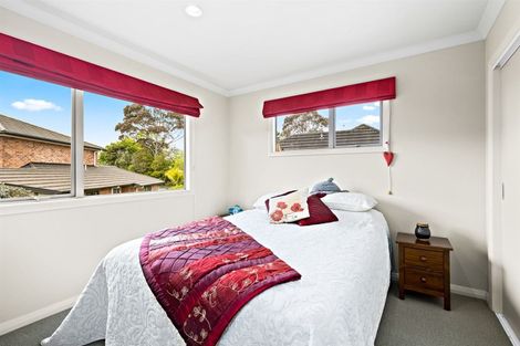 Photo of property in 3 Travis View Drive, Fairview Heights, Auckland, 0632