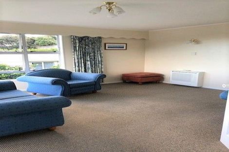 Photo of property in 21 Seatoun Heights Road, Miramar, Wellington, 6022