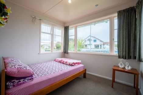 Photo of property in 25 Andrew Avenue, Roslyn, Palmerston North, 4414