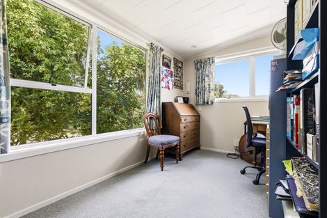 Photo of property in 48 Chesham Avenue, Waipahihi, Taupo, 3330