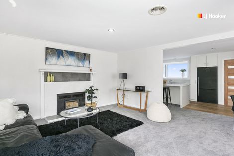 Photo of property in 7 Glendevon Place, Vauxhall, Dunedin, 9013