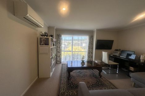 Photo of property in 5 Ashington Road, Silverstream, Upper Hutt, 5019