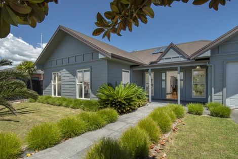 Photo of property in 28 Nautilus Drive, Papamoa Beach, Papamoa, 3118